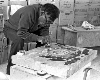 Inuit Artists – Printmaking Inuit Artists